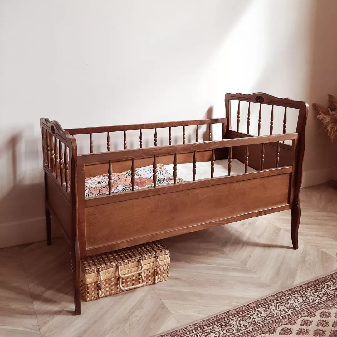 Vintage ledikant Emmy